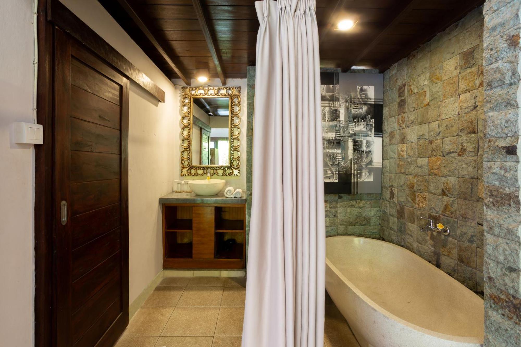 Rahayu Suites Monkey Forest Ubud Стая снимка